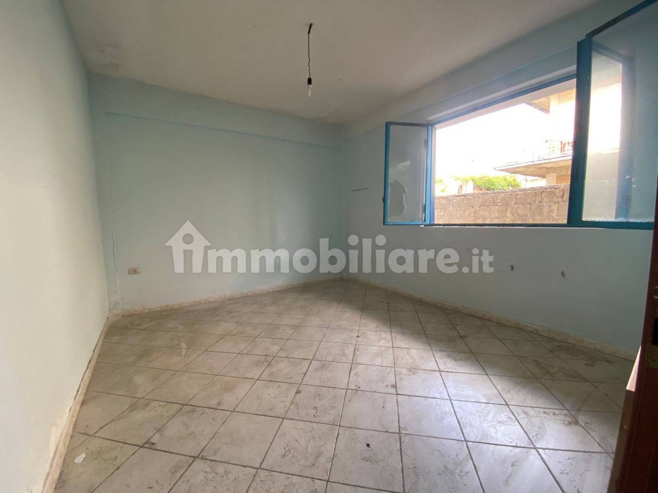 3 bedrooms Apartment in Minturno, Italy No. 333939