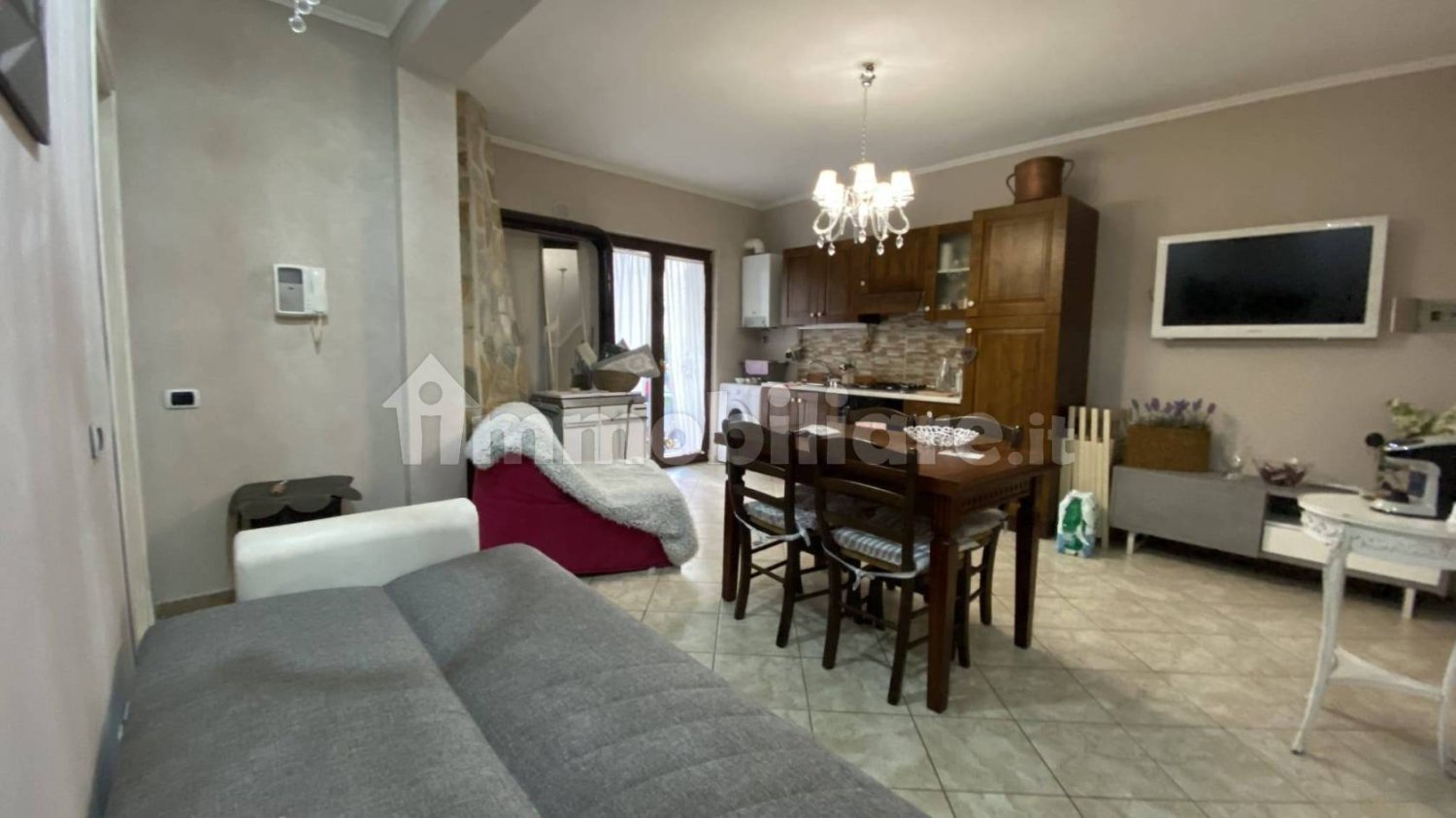 2 Schlafzimmer Wohnung in Castel di Sangro, Italy, Nr. 269072