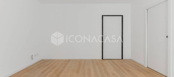 1 chambre Appartement à Milan, Italy No. 381123 8