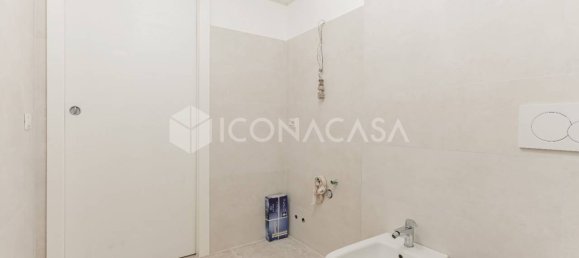 1 chambre Appartement à Milan, Italy No. 381123 16
