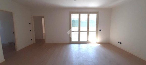 2 غرف نوم شقة في Bergamo, Italy رقم 302638 2