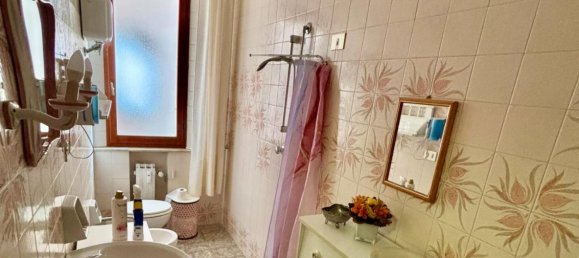 3 bedrooms Apartment in Siena, Italy No. 358810 7