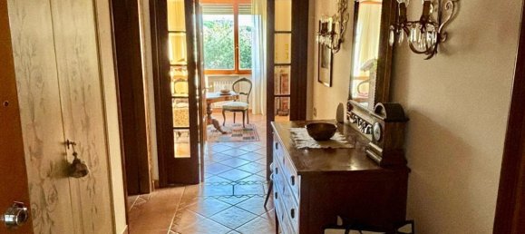 3 bedrooms Apartment in Siena, Italy No. 358810 5