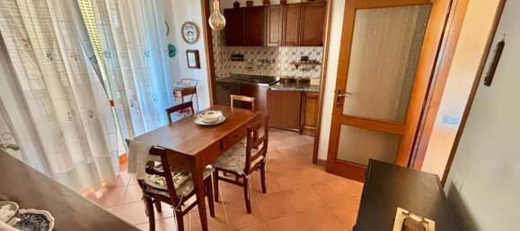 3 bedrooms Apartment in Siena, Italy No. 358810 2
