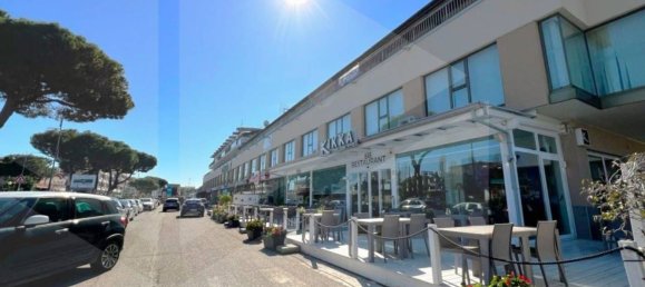 Propriété commerciale à Montesilvano, Italy 505m² No. 26520 5