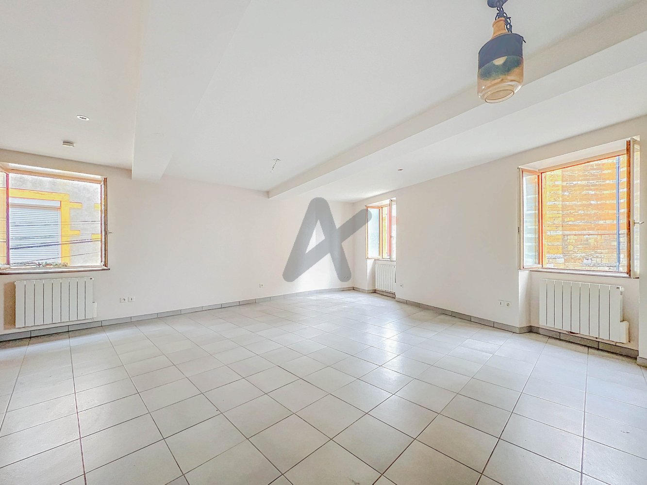 2 Schlafzimmer Doppelhaus in Bessenay, France, Nr. 204552