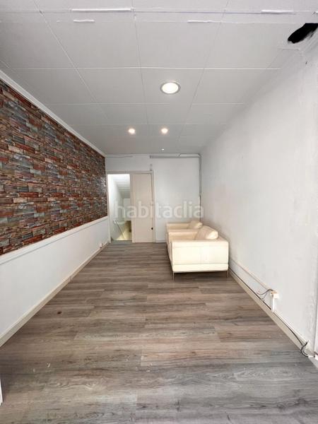 Gewerbliche Immobilie in Gracia, Spain 68m², Nr. 171295