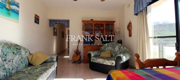 Квартира с 2 спальнями в Меллиха, Мальта № 2136 3