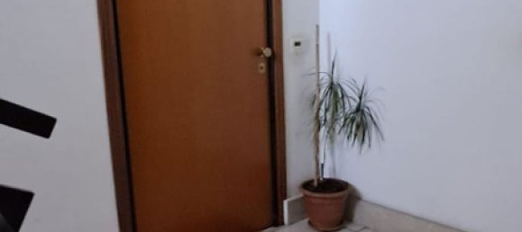 6 rooms Apartment in Aprilia, Italy No. 181045 3