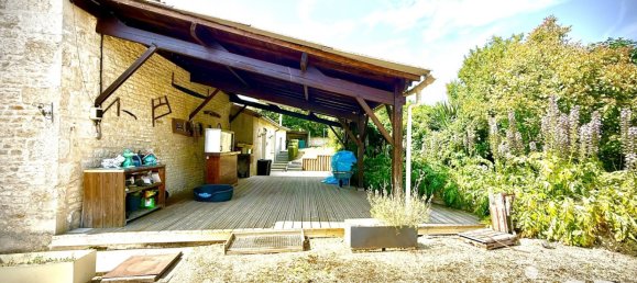 2 chambres Maison à Chef-Boutonne, France No. 321017 4