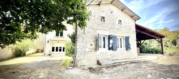 2 chambres Maison à Chef-Boutonne, France No. 321017 3