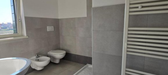 3-Zimmer Doppelhaus in Venice, Italy, Nr. 175442 17