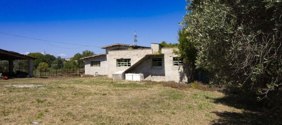4 bedrooms House in Alba Adriatica, Italy No. 315497 6