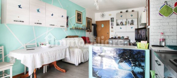 2 bedrooms Apartment in Martinsicuro, Italy No. 185372 5