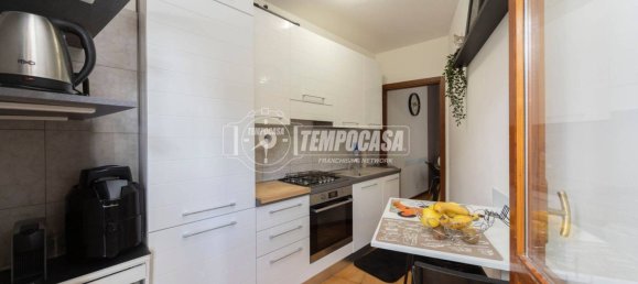 3 rooms Apartment in Perugia, Italy No. 258928 3