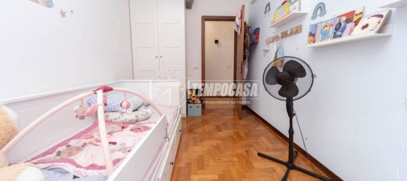 3 rooms Apartment in Perugia, Italy No. 258928 14