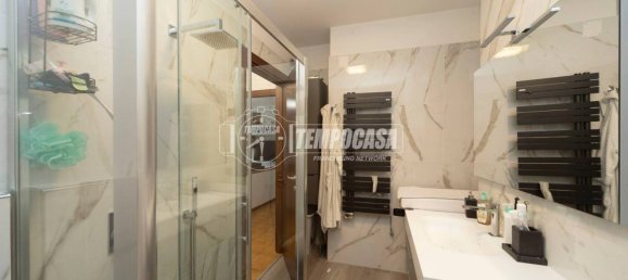 3 rooms Apartment in Perugia, Italy No. 258928 16