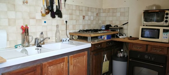 4 bedrooms House in Mayenne, France No. 357658 3