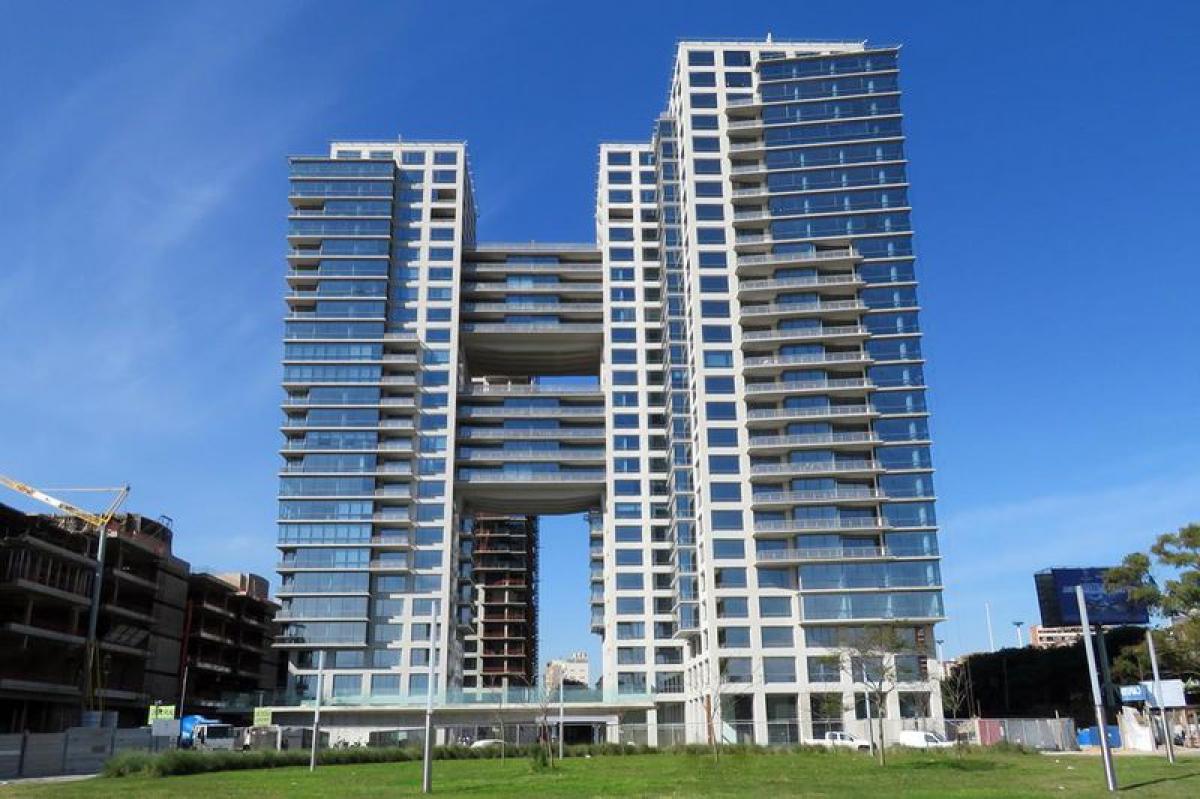 3 bedrooms Apartment in Vicente Lopez, Argentina No. 21526