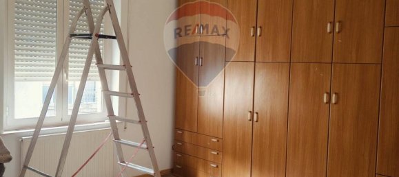 Apartamento de 4 habitaciónes en Foligno, Italy No. 127124 18