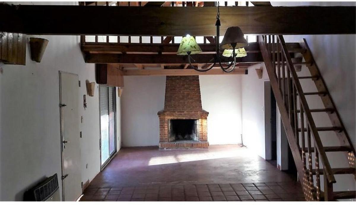 3 bedrooms House in Tigre, Argentina No. 11161