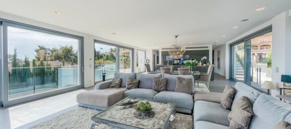 Villa T6 em Nova Santa Ponsa, Spain N.º 68698 2