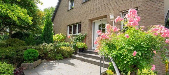 Casa de 3 dormitorios en Krefeld, Germany No. 366640 3