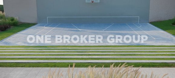 4 bedrooms Townhouse in Dubai, UAE No. 938 9