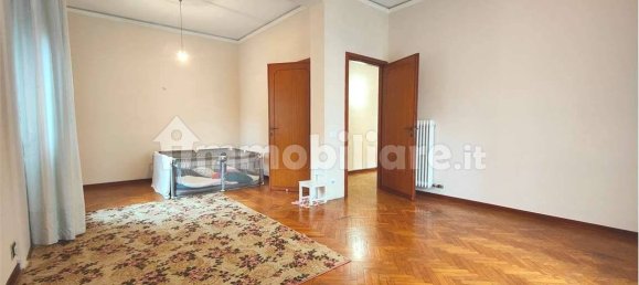 Apartamento T5 em Lucca, Italy N.º 358710 33