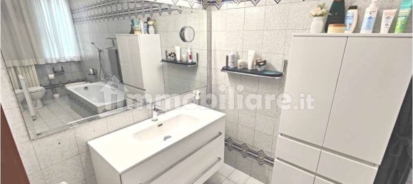 Apartamento T5 em Lucca, Italy N.º 358710 38