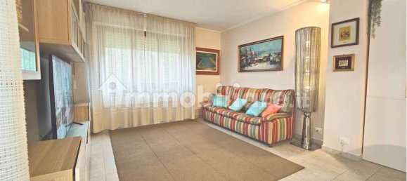 Apartamento T5 em Lucca, Italy N.º 358710 5