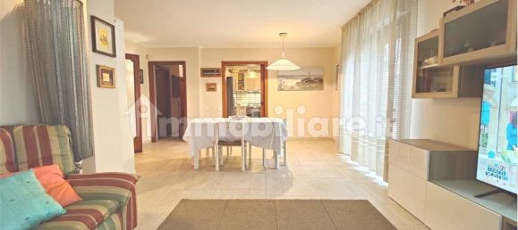 Apartamento T5 em Lucca, Italy N.º 358710 7