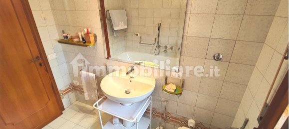 Apartamento T5 em Lucca, Italy N.º 358710 43