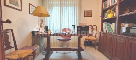 Apartamento T5 em Lucca, Italy N.º 358710 15