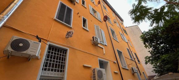 Studio in Milan, Italy, Nr. 263924 13