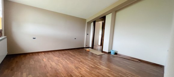 Вилла с 6 комнатами в Фьюджи, Италия № 217814 13