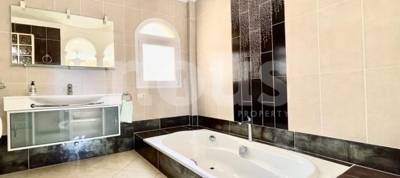 5 Schlafzimmer Villa in Callao Salvaje, Spain, Nr. 13859 28
