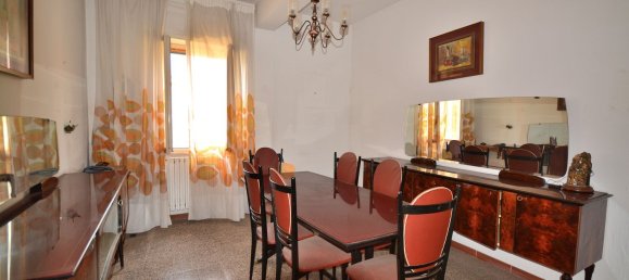6 rooms Apartment in Vibo Valentia, Italy No. 90395 5