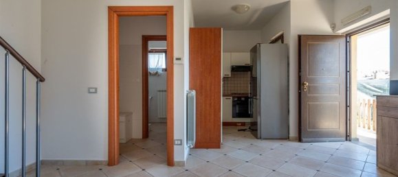 2-Zimmer Doppelhaus in San Cesareo, Italy, Nr. 223102 12