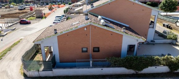 2-Zimmer Doppelhaus in San Cesareo, Italy, Nr. 223102 9