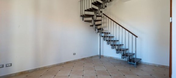 2-Zimmer Doppelhaus in San Cesareo, Italy, Nr. 223102 16