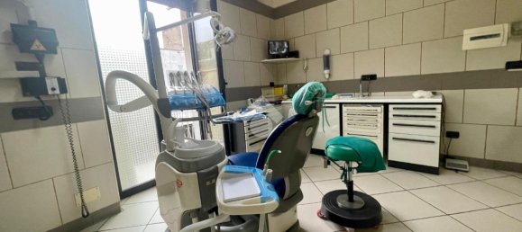 3 rooms Apartment in Marano di Napoli, Italy No. 28245 7