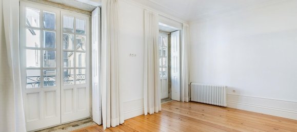 Дом с 5 спальнями в Порту, Португалия № 120133 24