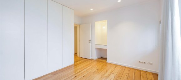 Дом с 5 спальнями в Порту, Португалия № 120133 16