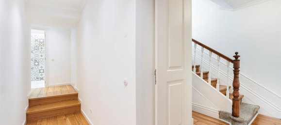 Дом с 5 спальнями в Порту, Португалия № 120133 12