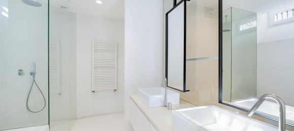 Дом с 5 спальнями в Порту, Португалия № 120133 20