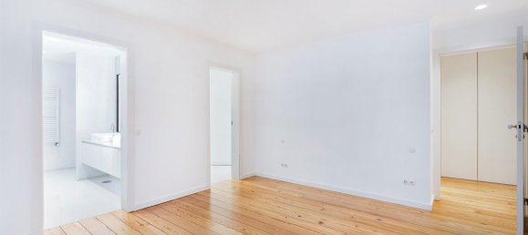 Дом с 5 спальнями в Порту, Португалия № 120133 18