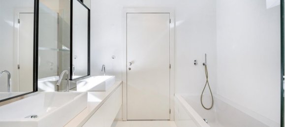 Дом с 5 спальнями в Порту, Португалия № 120133 19