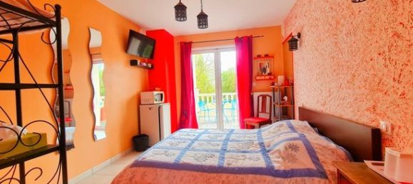 4 Schlafzimmer Haus in Saint-Laurent-de-la-Pree, France, Nr. 290438 16