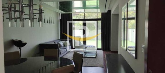 4 bedrooms Villa in Dubai, UAE No. 8607 5